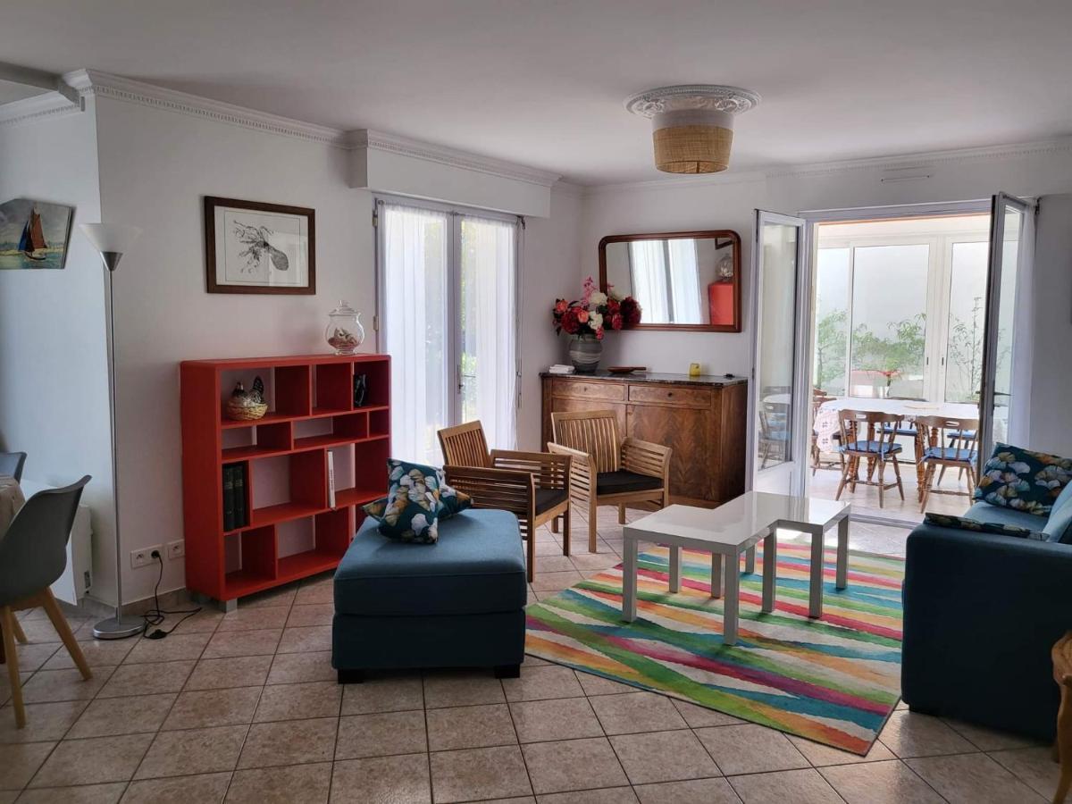 Appartement 3 Chambres 6 Pers Rez De Jardin 5Min Plage Quartier Du Phare Location Du Dimanche Au Dimanche En Juillet Et Aout La Tranche-sur-Mer Exterior foto